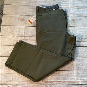 NWT Dockers Khaki Pants Size 40x29
